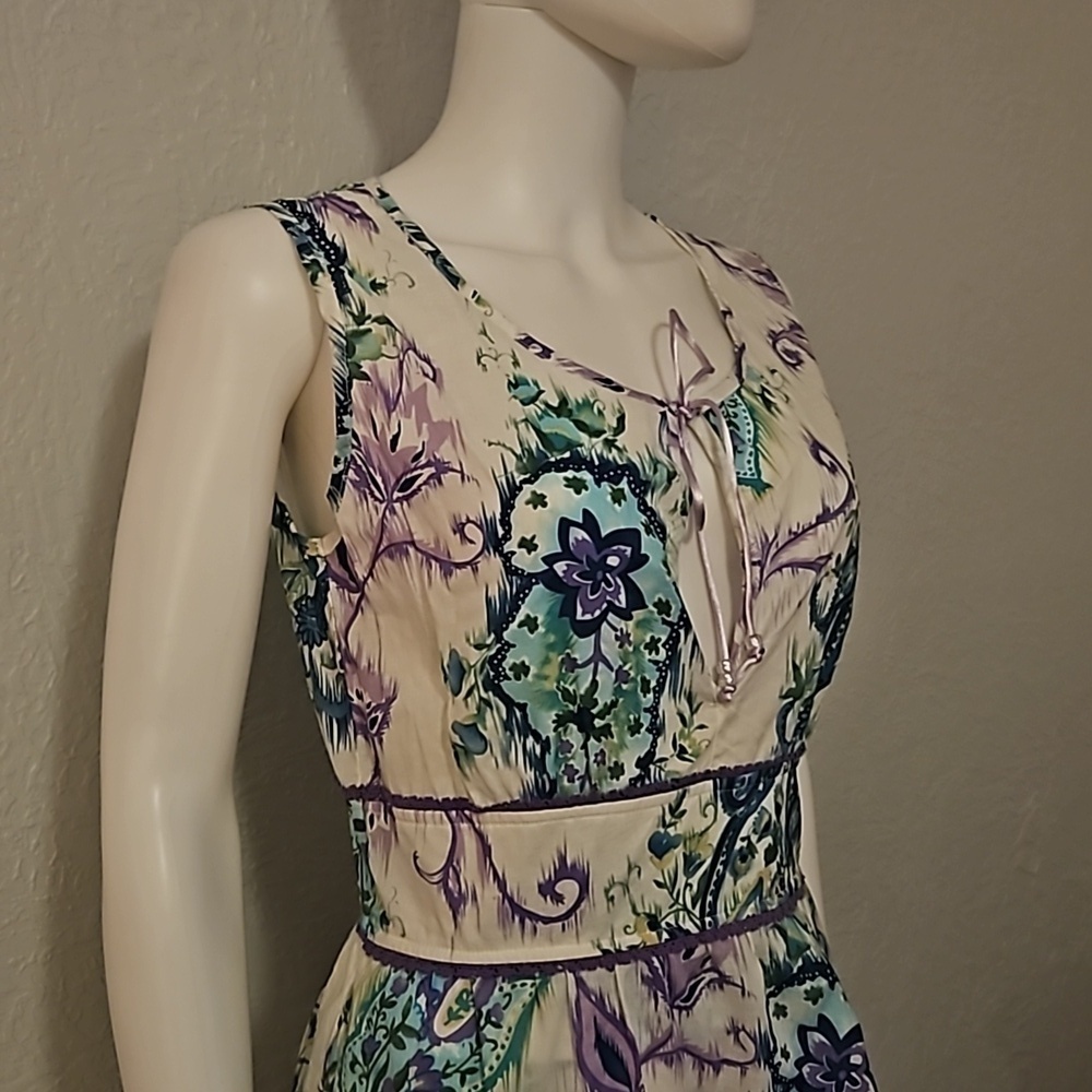 VTG CENTRAL FALLS Project X Floral Paisley Sleeveless Split Neck Tier Skirt Set - Picture 6 of 12